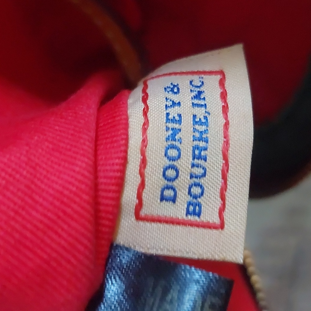 Dooney&Bourke Florentine Leather Domed 🌼 - Picture 11 of 16